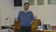 Dr. Müller Rolf előadása Zürichben