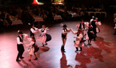 Vajdaszentiványi páros táncok