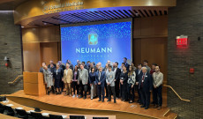 Neumann 120 konferencia