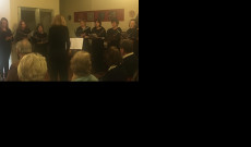 A Coral Hungária énekel