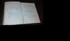 Legutóbb Áder János, magyar köztársasági elnök írt a könyvbe, biztatva a kolóniát a további értékőrző tevékenységre