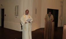 Nagy-György Attila, az innsbrucki magyar katolikusuk lelkésze 2016-ban a cserkészek karácsonyi ünnepségén