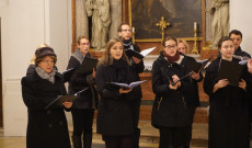 Adventi hangverseny Bécsben