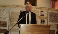 Ünnepi köszöntőt Vencser László morálteológus, az ausztriai idegen nyelvű lelkészségek országos igazgatója mondott Ünnepi köszöntőt Vencser László morálteológus, az ausztriai idegen nyelvű lelkészségek országos igazgatója mondott