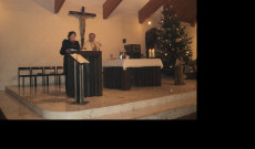 Varga Gabriella és Szabó Ernő atya december 25-én Linzben Varga Gabriella és Szabó Ernő atya december 25-én Linzben