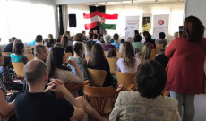 Verőfény - a Bécsi Magyar Iskola versmondó vetélkedője Verőfény - a Bécsi Magyar Iskola versmondó vetélkedője