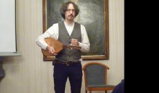 Török Máté énekes, dalszerző, a Misztrál együttes tagja