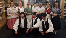 Ti-Ti-Tá Magyar Néptánc Csoport, Choral Extravaganza, néptánc