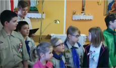 Cserkészek is szavalnak.