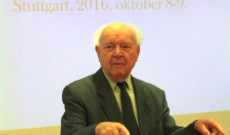 Gémes István nyitóbeszéde - Fotó: Szabó Janka