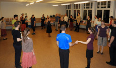 Táncelőkészítő gyakolatok - Fotó: Botka Bálint