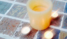 Márton_Áron_gyertyagyújtás