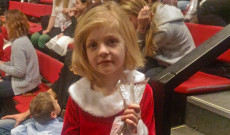 Így örültek a gyerekek a Mikulástól kapott ajándéknak Mikulás