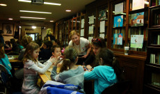 Folyik a feladatok megoldása feladatmegoldás