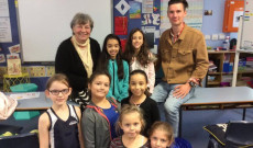 A Flemingtoni Magyar Iskola diákjaival