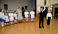 Kolbásztöltés és disznótoros vacsora a Magyar Kultur Körnél