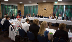 Előadásokat hallgatva