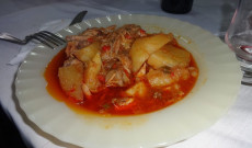 Csirkepaprikáskrumpli A Valentín Alsinai Magyar Dalkör