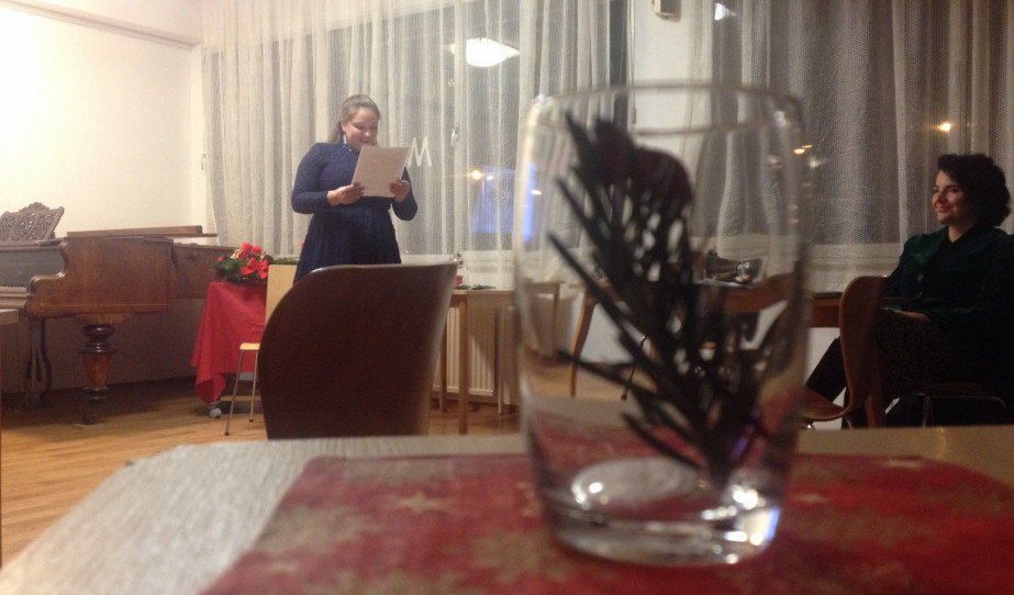 Oprea Nikoletta előadása a Bécsi Magyar Otthonban