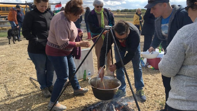 Albertai Magyarok Hagyományőrző Magnalica Napja