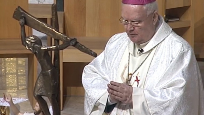 Cserháti Ferenc, a külföldi magyarok lelkipásztori ellátásával megbízott esztergom-budapesti segédpüspök