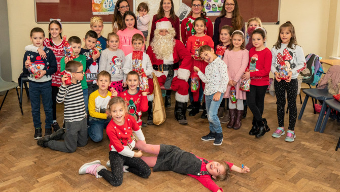 Mikulás az iskolában