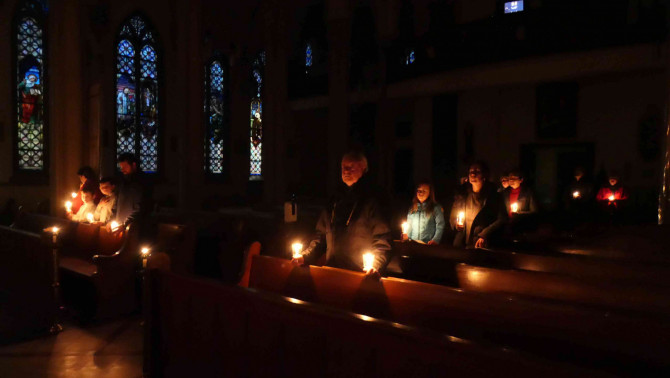 Rorate a Szent István templomban Garfield - advent