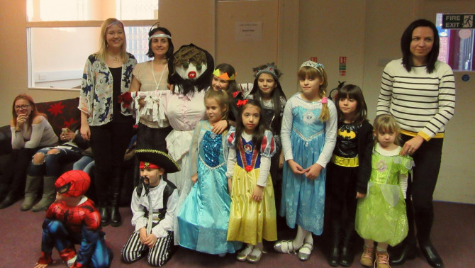 Kiszebábos csoportkép Kiszebábos csoportkép