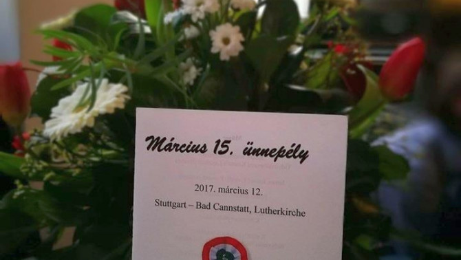 Műsorlap Fotó: Batra Sándor Műsorlap Fotó: Batra Sándor