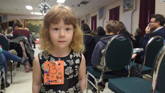 Az óvodás korcsoport egyik szavalója