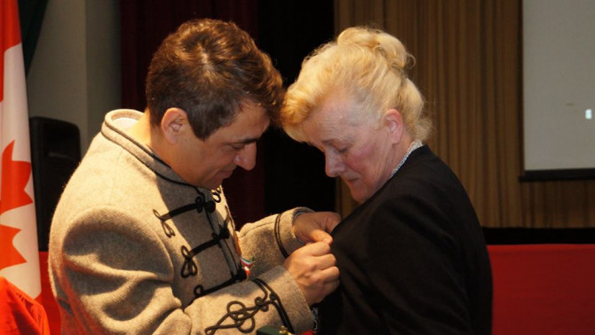 MAGYAR ARANY ÉRDEMKERESZT MAGYAR ARANY ÉRDEMKERESZT