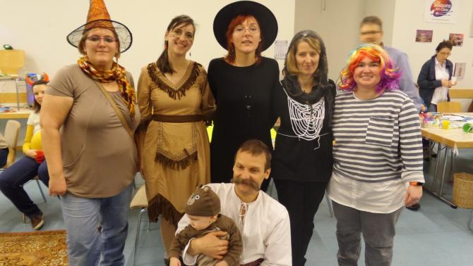 Nürnbergi gyermekfarsang. A Nürnbergi Gyermekcsoport önkéntes szervezőivel.