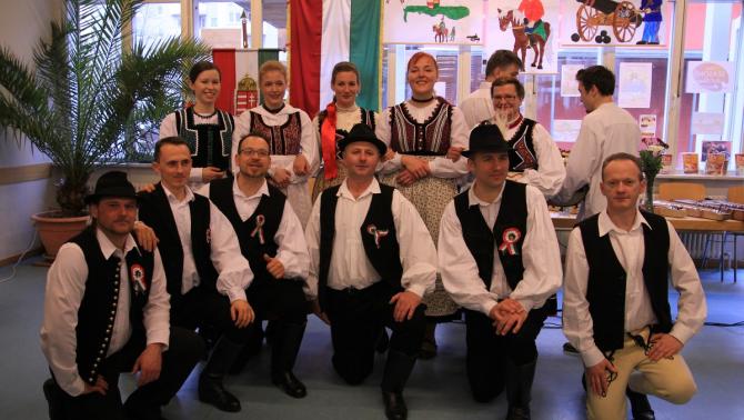 48-as Ünnep Nürnbergben "Tűzvirág" Néptáncegyüttes