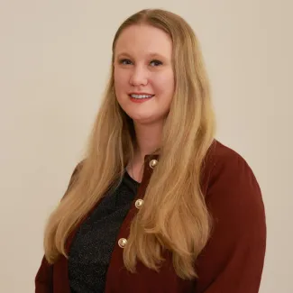 Profile picture for user dusnoki.adriana