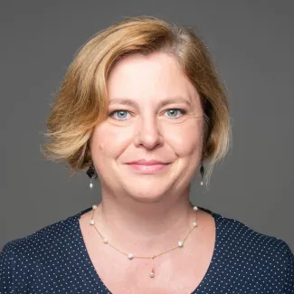 Profile picture for user stark.bettina